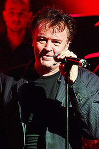 80s - Paul Young   (2010)